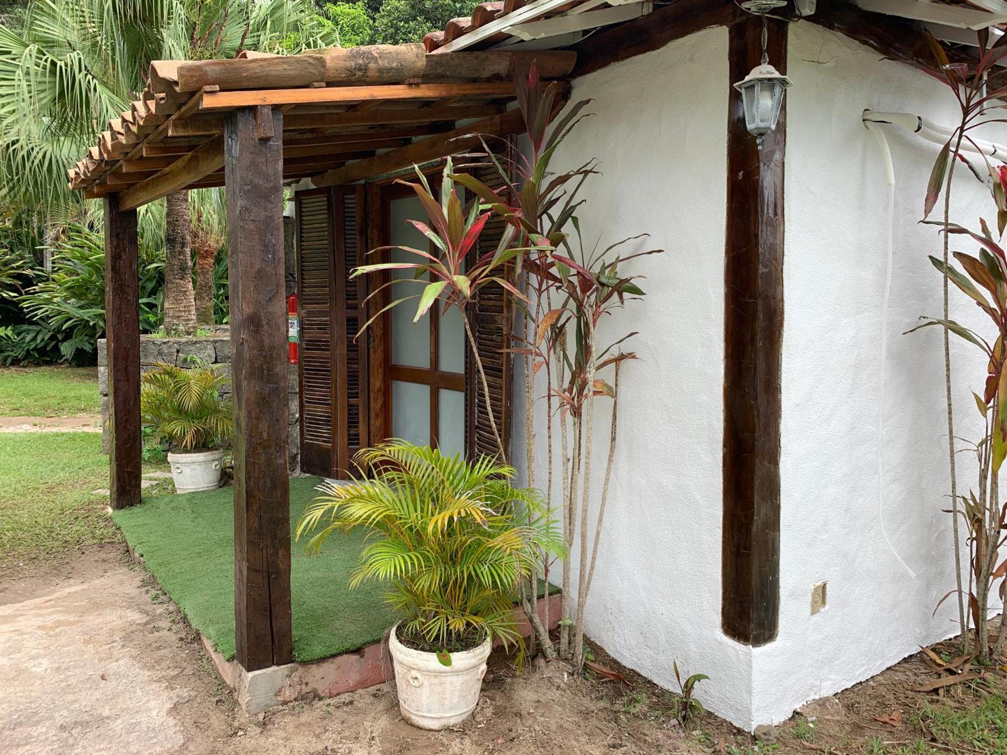 Velinn Bromelias 3* Ilhabela